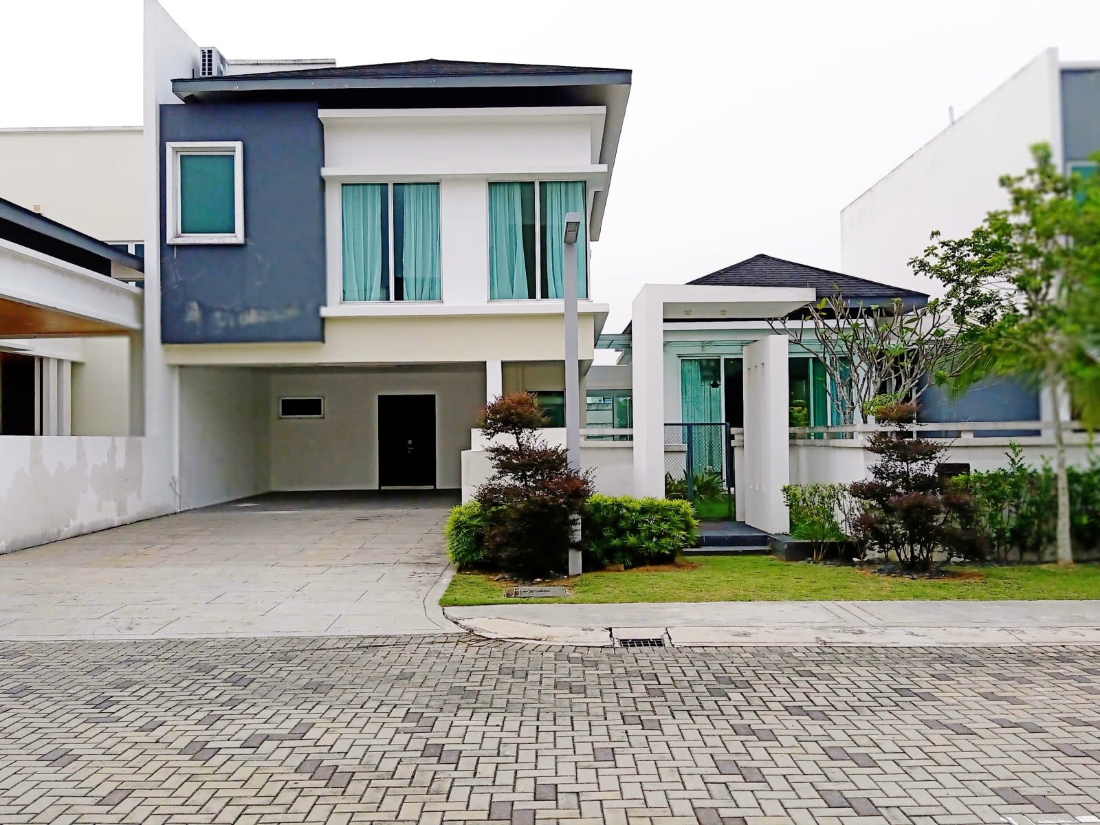 1 Contours Melawati Zip 68000 Ulu Klang Selangor