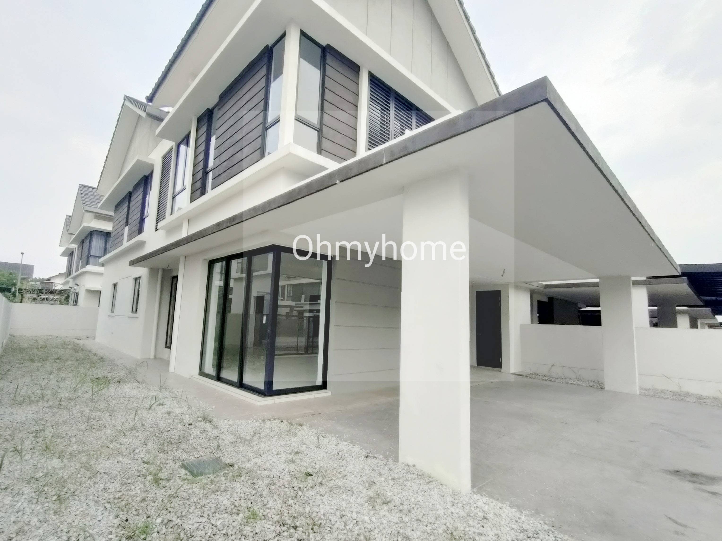Reesia Elmina Garden Reesia Elmina Garden Jalan Frekuensi U16/140 Shah Alam Selangor Malaysia Zip 40160 Shah Alam Selangor