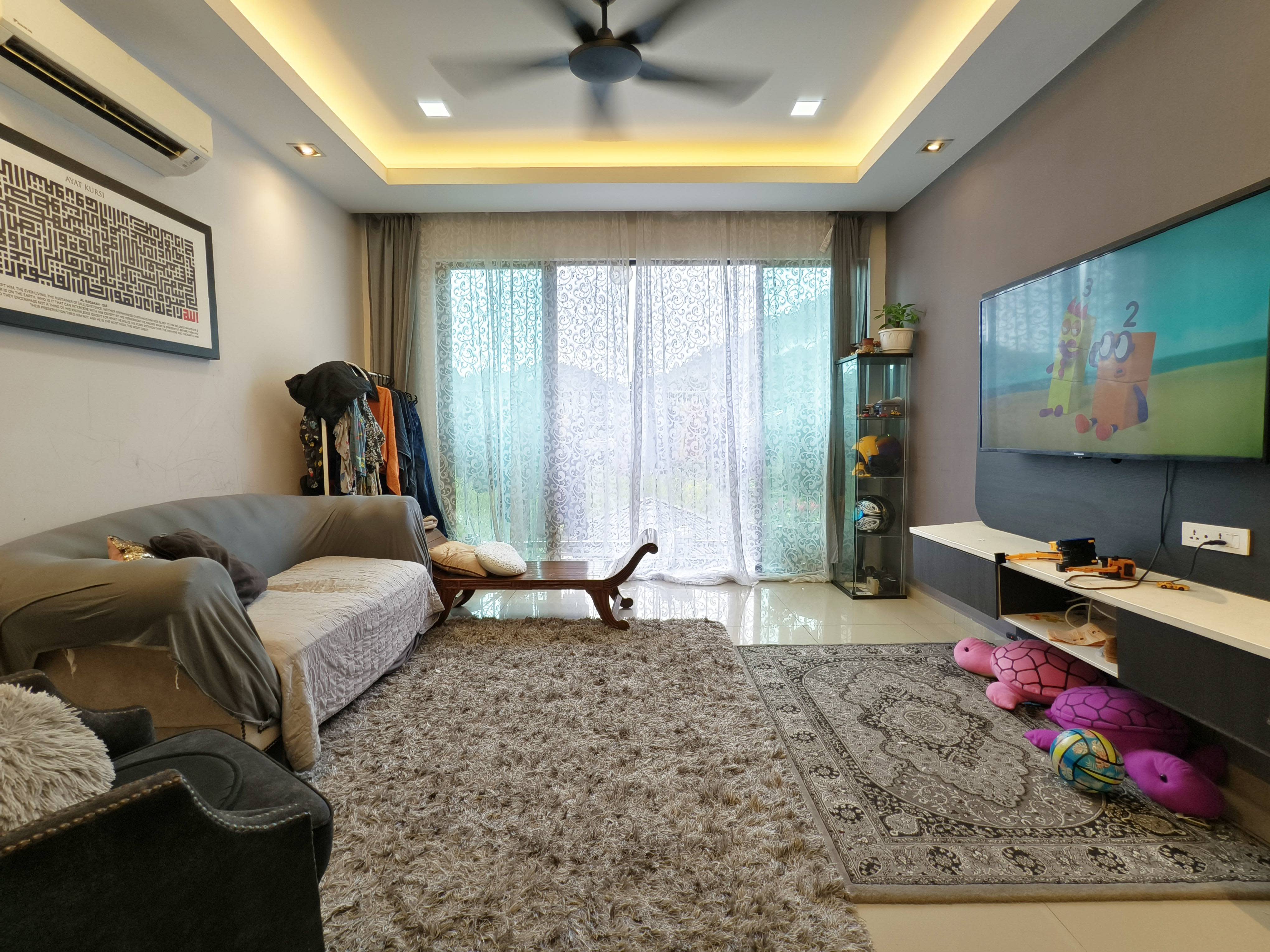V-Residensi @ Selayang Heights B V-Residensi @ Selayang Heights Persiaran Selayang Heights Baru Selayang Batu Caves Selangor Malaysia Zip 68100 Gombak Selangor