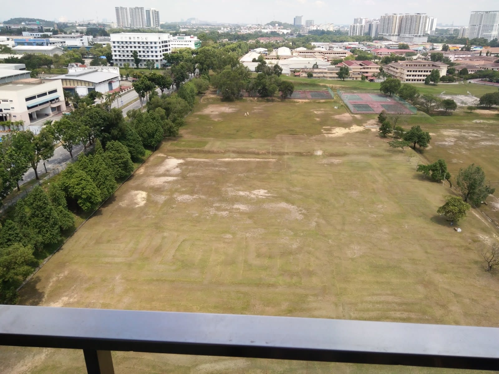 Utropolis Glenmarie Zip 40150 Shah Alam Selangor