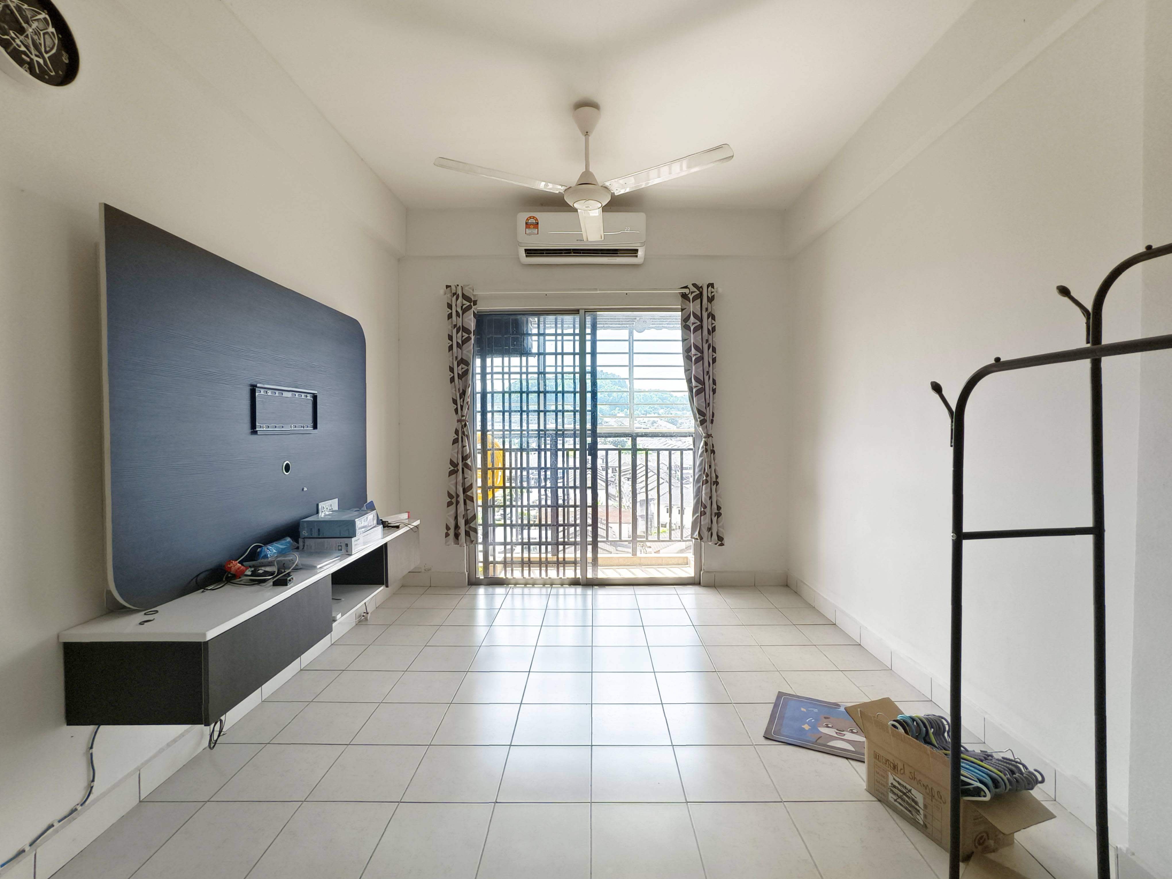 Pangsapuri Saujana Gombak B Pangsapuri Saujana Gombak Apartmen Saujana Gombak Lebuhraya Pinggiran Taman Pinggiran Batu Caves Selangor Malaysia Zip 68100 Gombak Selangor