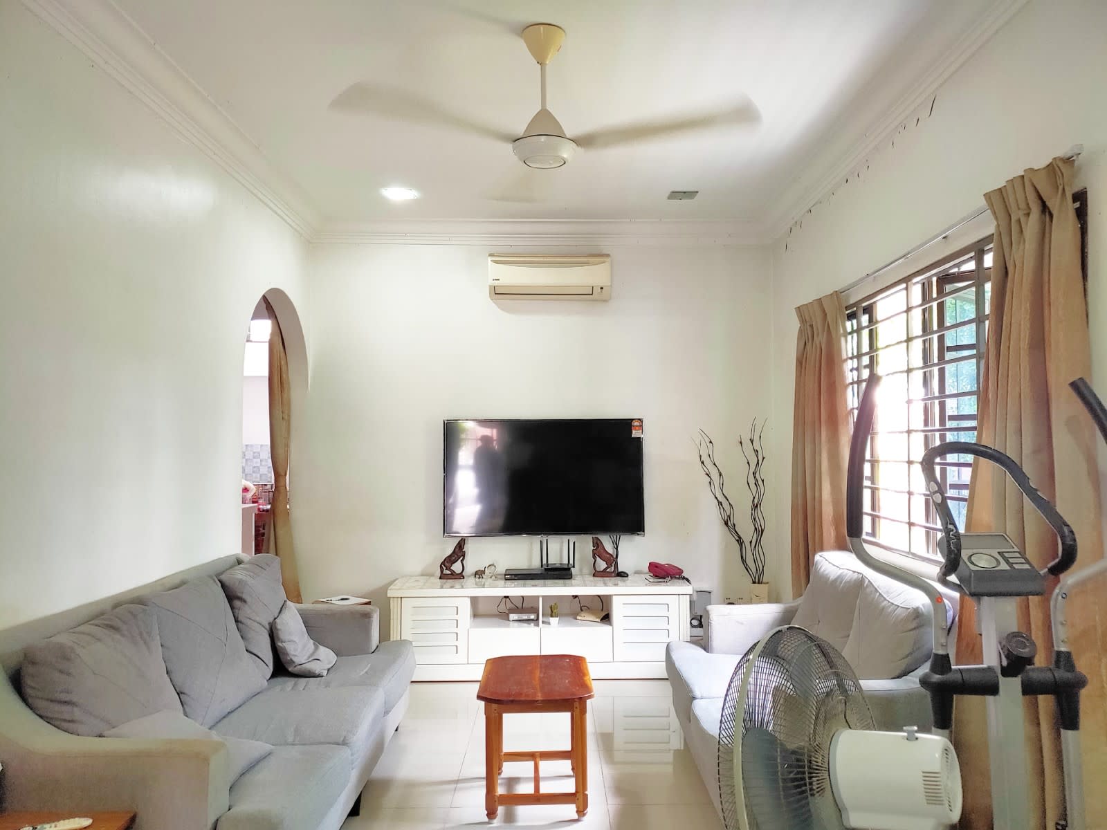 Taman Paramount Zip 46300 Petaling Jaya Selangor