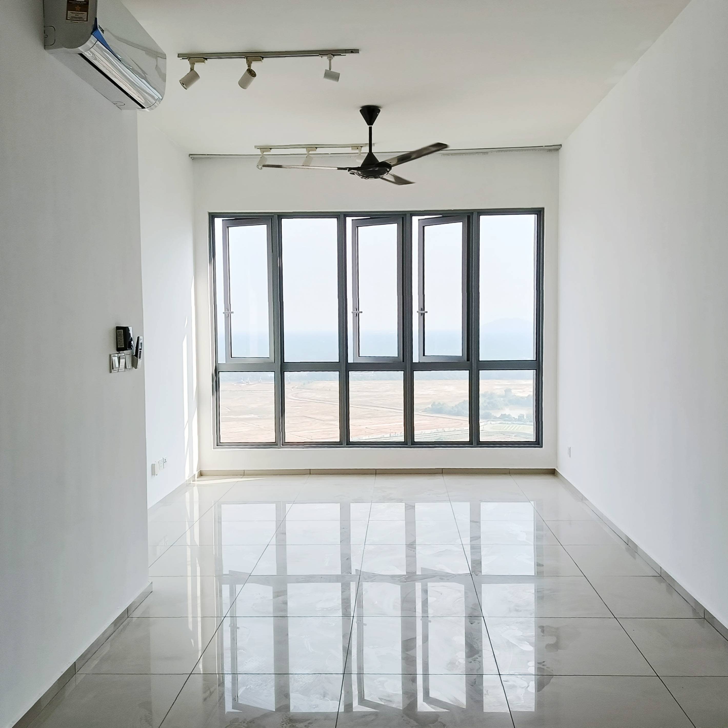 Gravit8 @ Klang South A2 Gravit8 @ Klang South Jalan Bayu Laut/KS 9 Kota Bayuemas Zip 42000 Klang Selangor
