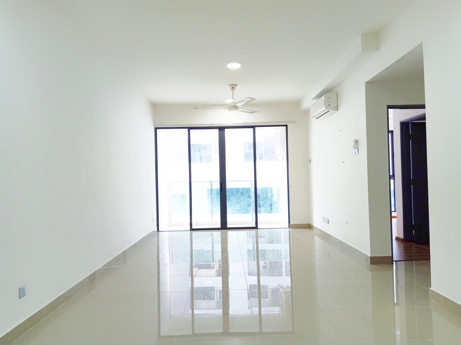 a Amerin Residence @ Cheras Zip 43300 Seri Kembangan Selangor